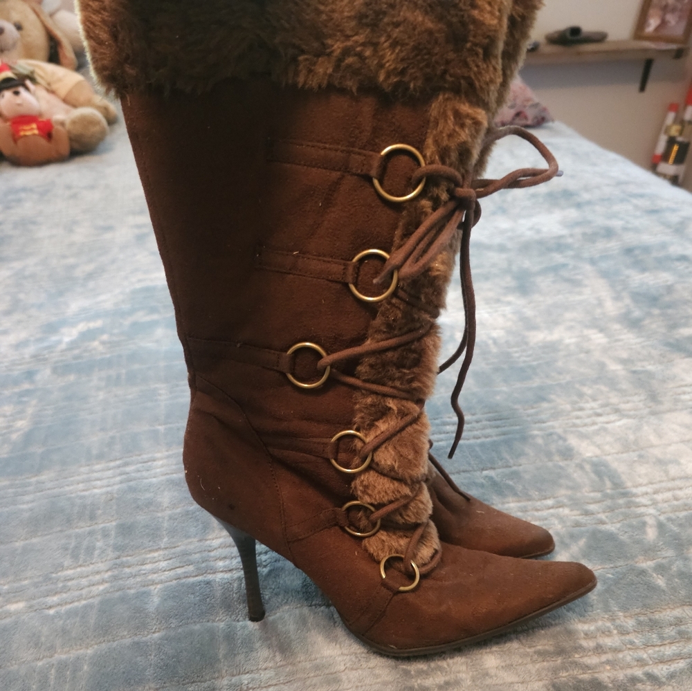 Boots with the fur. Heeled.